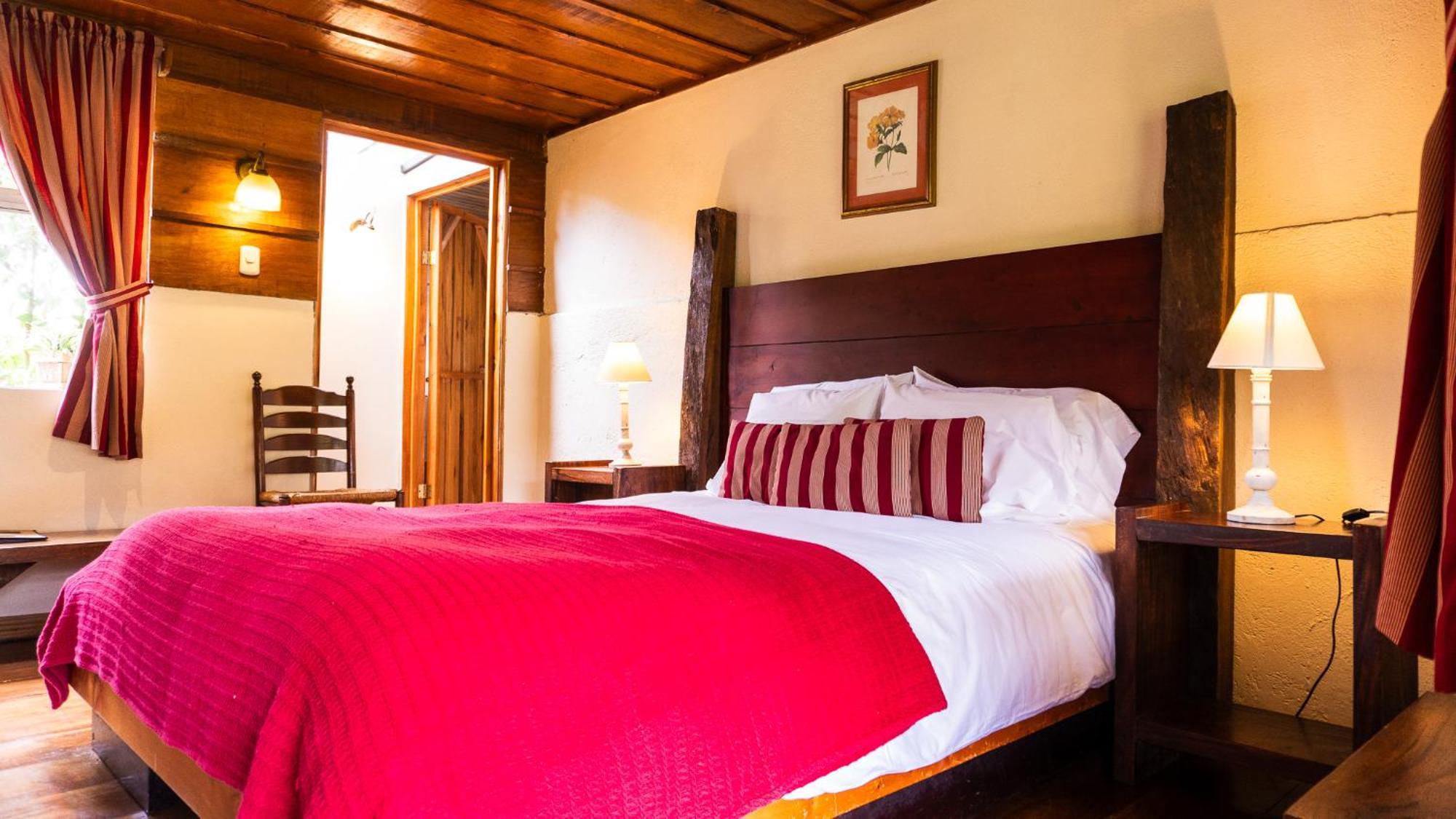 Poas Volcano Lodge Vara Blanca  Dış mekan fotoğraf